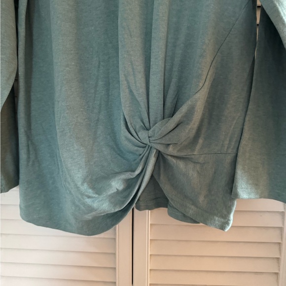 Amazon top, size L. - Picture 4 of 5